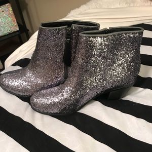 ✨Glitter Wedge Boots✨